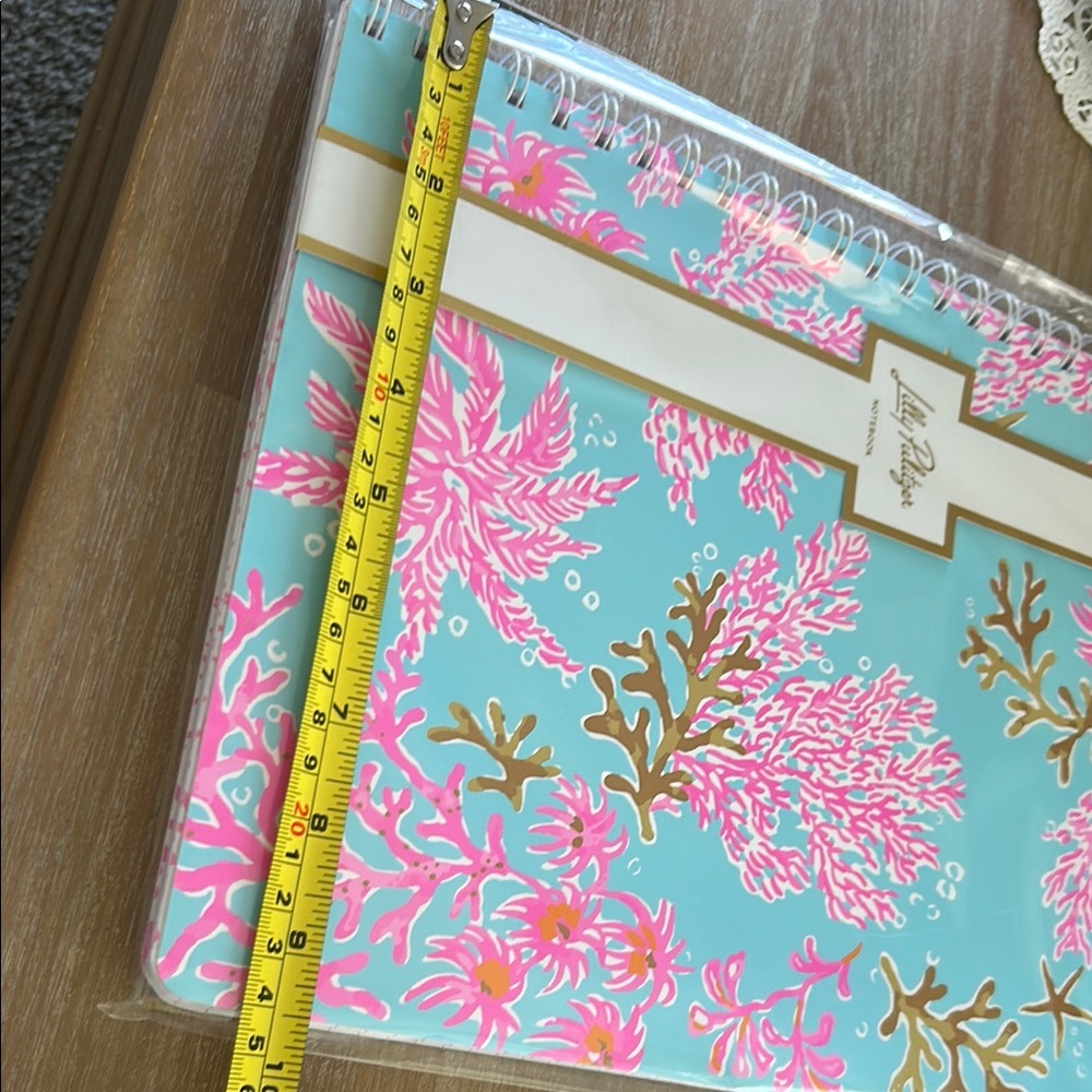 Lilly Pulitzer Pink and Gold Coral Notebook BNWT - Picture 5 of 6